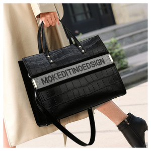 Bolsos cruzados de diseño de moda, bolsos de hombro de cuero PU de alta calidad, bolsos de mano casuales de lujo para mujer - Product Image 6