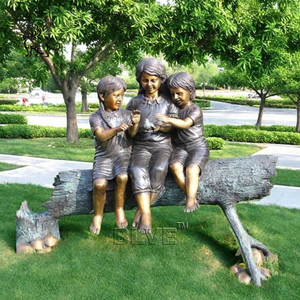 ประติมากรรมโลหะกลางแจ้งขนาดเท่าคนจริง รูปเด็กชายและสุนัข งานประติมากรรมทองสัมฤทธิ์  BLVE Custom Modern Outdoor <span class=keywords><strong>Life</strong></span> Size Metal Garden Sculptures - Product Image 2