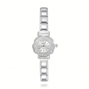 Reloj de Pulsera de Cuarzo Estilo Italiano en Oferta, para Hombre y Mujer, Correa de Acero Inoxidable, Esfera de Vidrio, Visualización de Fecha, Color Blanco, a la Moda - Product Image 2