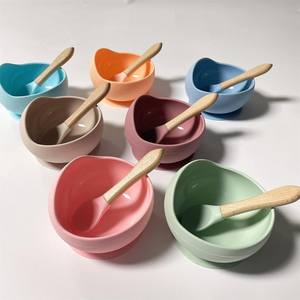 Sevimli Hayvan Desenli Yuvarlak Silikon Bebek Kase ve Kaşık Seti, Vakumlu Tabanlı Taşınabilir Tasarım, Çin'den Bebek Yemekleri İçin - Product Image 3