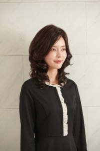 Perruque en cheveux humains ondulés de 14 pouces, attachée à la main, avec clip, légère, volumineuse, couleurs naturelles, respirante, bonnet de chimiothérapie - Product Image 3