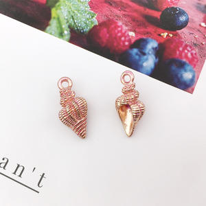 เครื่องประดับแฟชั่นน่ารักทันสมัย สไตล์เกาหลี สีชมพู ทำจากโลหะผสม รูปหยดน้ำมัน ใช้เป็นจี้ต่างหู พวงกุญแจ DIY - Product Image 2