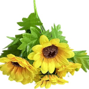 Girasoles Artificiales de 7 Cabezas, Flor de Seda Hecha a Mano, Decoración para el Hogar, Accesorios para Bodas - Product Image 4