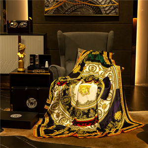 Plaids en velours Silver Fox à motif floral, antistatiques, style européen et américain, cadeaux d'anniversaire pour hommes et femmes, décoration et usage domestique - Product Image 3