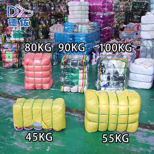 Maglioni Invernali Usati di Tendenza all'<span class=keywords><strong>Ingrosso</strong></span> per Uomo e <span class=keywords><strong>Donna</strong></span> Ordine Minimo 45 Chilogrammi Miglior Abbigliamento di Seconda Mano - Product Image 6