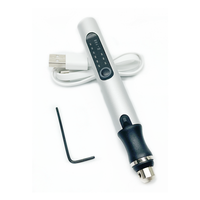 La mini rectifieuse rotative rechargeable E108, une micro rectifieuse de bricolage, est utilisée pour le meulage des outils de polissage des ongles