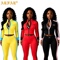 Ensemble 2 pièces pour femme : Veste courte zippée Y2K avec logo personnalisé et pantalon de jogging taille haute à coutures contrastées