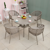 Ensemble de mobilier de patio portable moderne Juecheng, table et chaises de salle à manger d'extérieur pour cafés, restaurants, jardins, villas, design en toile tissée