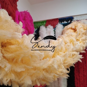 En gros 3.5M Énorme Grand Fluffy Fil D'autruche Plume Boa pour Burlesque Talk <span class=keywords><strong>Show</strong></span> Scène Performance Décorations De Fête - Product Image 6
