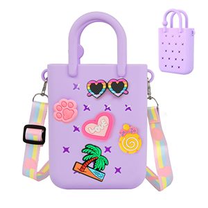 Mini sac fourre-tout en caoutchouc, sac de plage en silicone pour petite fille et femme, sac Bogg mignon avec breloques et bandoulière réglable - Product Image 4