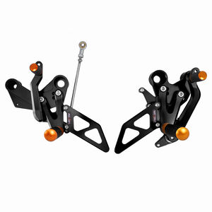 Repose-pieds arrière réglables CNC NICECNC pour moto, repose-pieds arrière pour <span class=keywords><strong>KTM</strong></span> <span class=keywords><strong>790</strong></span> <span class=keywords><strong>Duke</strong></span> 2018 <span class=keywords><strong>2019</strong></span> 2020 2021 2022 2023 - Product Image 4