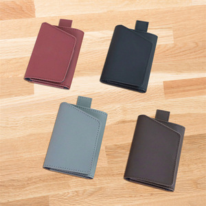 Tarjetero de cuero PU de 4 pulgadas, billetera plegable de color sólido para tarjetas de crédito, uso diario - Product Image 1