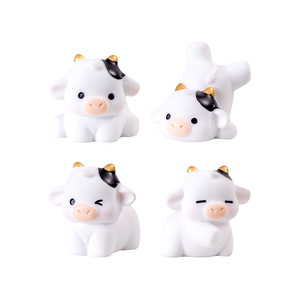 Figuras de Animales del Zodíaco en Miniatura, Muñeco de Vaca Pequeño, Caja Sorpresa, Accesorios DIY, Llavero, Modelo de Juguete, Decoración para Escritorio y Coche - Product Image 4