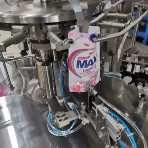 Precio de fábrica Máquina de llenado Doypack multifunción Máquinas automáticas de embalaje de bolsas prefabricadas líquidas