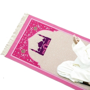 Tapis de prière islamique avec caméra jouet et ensemble de tasbih, favorise l'apprentissage précoce des prières quotidiennes et de la pratique du Salah, cadeau idéal pour musulmans - Product Image 4