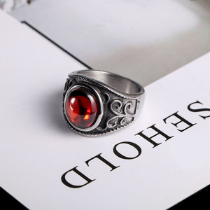 Bague Magique Grenade Rubis en Acier Titane SA704 pour Homme – Bijou Tendance avec Sertissage Clos et Design Circulaire – Idée Cadeau - Product Image 1