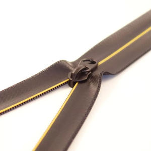 Cremallera de nailon resistente al agua para prendas de exterior con extremo abierto/cerrado, cremallera de nailon invisible impermeable para equipaje, personalizada de fábrica 2026 - Product Image 1