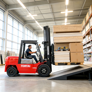 Gratis verzending Heftruck <span class=keywords><strong>4</strong></span> <span class=keywords><strong>ton</strong></span> Wielheftruck Diesel heftruck 3 3,5 5 <span class=keywords><strong>ton</strong></span> Diesel heftruck met verbrandingsmotor met hulpstukken - Product Image 3