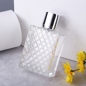 Customizable logo 100ml square Transparent Glass Perfume <b>Spray</b> <b>Empty</b> <b>Bottle</b> with Gold and Silver Lid - Product Image 4