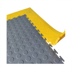 Dalles de garage emboîtables en PVC antidérapantes, revêtement de sol vinyle industriel robuste et imperméable, 6 mm, garantie 5 ans - Product Image 1