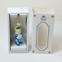 Dossiers d'emballage pour petites bouteilles de parfum cosmétiques avec gaufrage Boîtes en papier de luxe recyclables Blister transparent Fenêtre en plastique