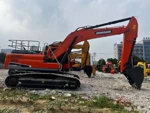 Excavadora Hidráulica Usada 2023 Doosan DH220 de 22 Toneladas con Motor y Bomba Nuevos, Recién Llegada, Alta Calidad, Bajo Número de Horas, con Certificación CE y EPA, en Venta - Product Image 2