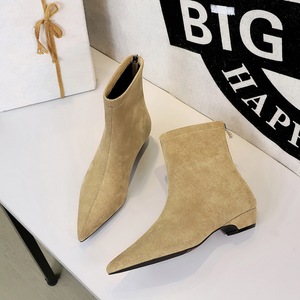 Nouvelles Bottines à Bout Pointu en Faux Daim Nude avec Fermeture Éclair, Couleur Unie, Style 2026 - Product Image 5