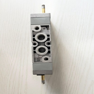 Nuova Valvola Solenoide MFH-5/3G-3/8-B 19707 Spedizione Rapida - Product Image 1