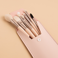 Ensemble de 8 pinceaux de maquillage portables en fibres synthétiques, couleur macaron, à poils doux, pour blush et fard à paupières, pour débutants