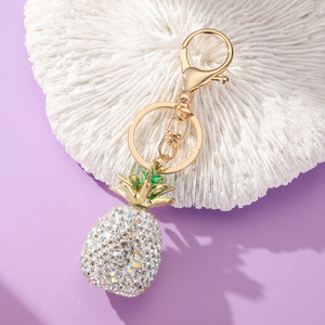 Portachiavi Ananas con Diamanti, Ciondolo Frutta Brillante con Strass, Regalo per Borsa da Donna o Chiavi dell'Auto - Product Image 5