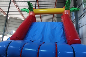 Parcours d'obstacles gonflable Panda pour enfants, idéal pour les locations commerciales en extérieur, en PVC, capacité 500 kg - Product Image 4