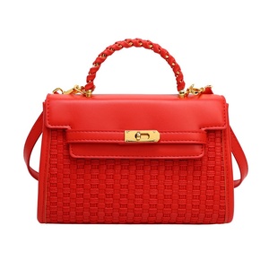 Borsa a Tracolla Piccola Quadrata da Donna con Manico Texturizzato, in PU, Capacità 2-2.9L, Fodera in Poliestere, Dettagli Cuciti - Classica e Versatile - Product Image 5