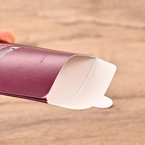 Porte-cartes de <span class=keywords><strong>chambre</strong></span> <span class=keywords><strong>d</strong></span>'hôtel en papier jetable universel personnalisé pour cartes <span class=keywords><strong>d</strong></span>'accès/cartes de membre et couvre-numéros de <span class=keywords><strong>chambre</strong></span> <span class=keywords><strong>d</strong></span>'<span class=keywords><strong>hôtes</strong></span> - Product Image 2