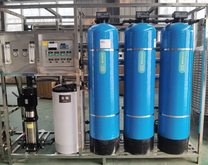เครื่องกรองน้ำบาดาลสำหรับใช้ในบ้านและเชิงพาณิชย์ ระบบ Reverse Osmosis ควบคุมด้วย PLC พร้อมปั๊มกรองน้ำ 500 ลิตร/ชั่วโมง - Product Image 5