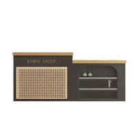 Comptoir de caisse en bois minimaliste et durable pour salon de manucure et magasin de vêtements