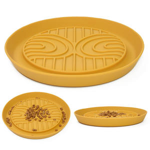 Nuevo Tapete de Silicona para Lamer con Logotipo Personalizado al por Mayor de Lujo 2024, Comedero Lento para Mascotas, Perros y Gatos - Product Image 3
