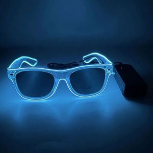Lunettes de soleil LED lumineuses avec effet néon, accessoires de fête en plastique tendance pour Noël, le Nouvel An, les mariages et les soirées - Product Image 5