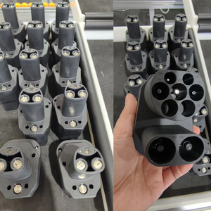 อะแดปเตอร์เชื่อมต่อรถยนต์ไฟฟ้า CCS2 สำหรับ <span class=keywords><strong>Tesla</strong></span> 150A 500V DC ชาร์จเร็ว สำหรับรถยนต์ <span class=keywords><strong>Tesla</strong></span> รุ่น <span class=keywords><strong>S</strong></span>/X/3/Y - Product Image 5