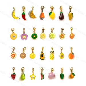 Desfile de Frutas |   Colgante de Acero Inoxidable con Baño de Oro PVD de 18K y Esmalte para Fabricación de Joyas |   Duradero, Impermeable e Hipoalergénico - Product Image 2