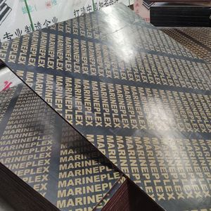 Kayu Lapis Poplar Tahan Air Kelas Satu Tradisional E2 Formaldehida Lapisan Melamin Transparan untuk Konstruksi Bekisting Penggunaan Luar Ruangan 1 - Product Image 2