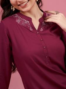 Top con cuello bordado estilo kurta para mujer - Product Image 4
