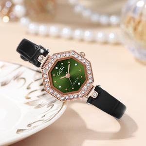 Reloj de Cuarzo Octagonal de Lujo Ligero para Mujer, Especial de Navidad, Diseño de Nicho de Alta Estética - Product Image 2