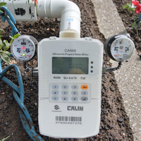 Smartlife IP68 OEM Compteur d'eau à ultrasons sans fil WiFi prépayé avec surveillance et arrêt du débit d'eau