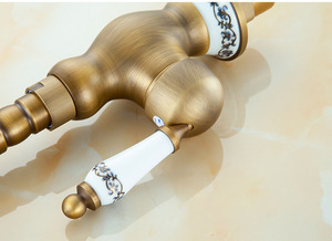 Grifo monomando termostático de latón antiguo retro europeo para lavabo, con válvula cerámica duradera, montaje <span class=keywords><strong>en</strong></span> cubierta, un solo orificio, para dormitorio - Product Image 5