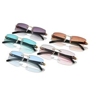 High Quality Custom Ivory Buffalo-Shape Rimless <strong>Sunglasses</strong> for Women Trendy Small Square Fashion Factory Direct <strong>Bulk</strong> Order - Product Image 3