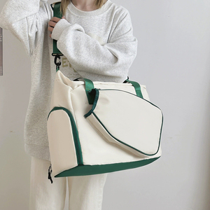 <span class=keywords><strong>Sac</strong></span> <span class=keywords><strong>de</strong></span> sport tendance pour femme, grande capacité, <span class=keywords><strong>sac</strong></span> <span class=keywords><strong>de</strong></span> week-end pour la salle <span class=keywords><strong>de</strong></span> sport, le badminton, le pickleball, le tennis, <span class=keywords><strong>sac</strong></span> <span class=keywords><strong>de</strong></span> sport imperméable en Oxford - Product Image 2