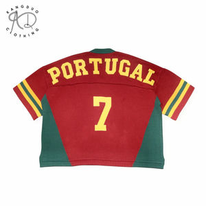 KD Fabricant de tricots personnalisé OEM ODM Design Logo Pull de football à manches courtes Maillot en tricot brodé jacquard avec lettre - Product Image 6