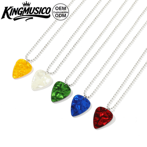 Collar con Púa de <span class=keywords><strong>Guitarra</strong></span> Premium |   Joyería Musical Personalizada con Colgante para Amantes de la <span class=keywords><strong>Guitarra</strong></span> |   Diseño Elegante en Metal o Acrílico - Product Image 2