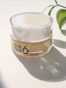 Crème Quotidienne Rajeunissante GINGER6 aux Peptides d'Adénosine, Niacinamide, Acide Hyaluronique, Eau de Gingembre Végétalienne – Lotion Hydratante Anti-Âge - Product Image 2