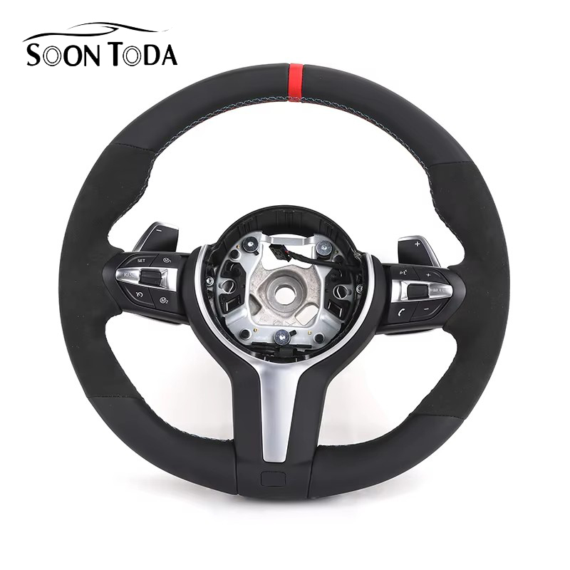 Cuir + alcantara + palettes de changement de vitesse larges